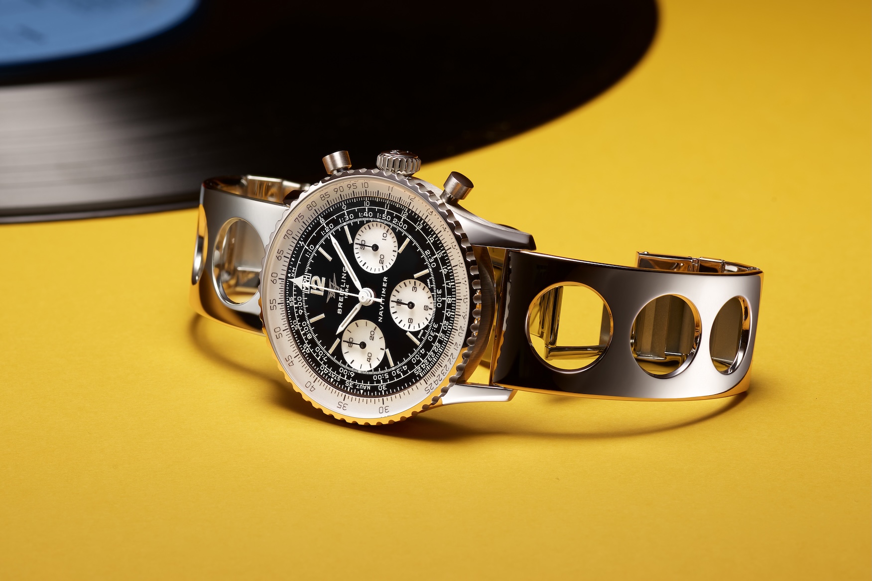 Breitling Navitimer B09 Chronograph 41 Tribute to Miles Davis - photo