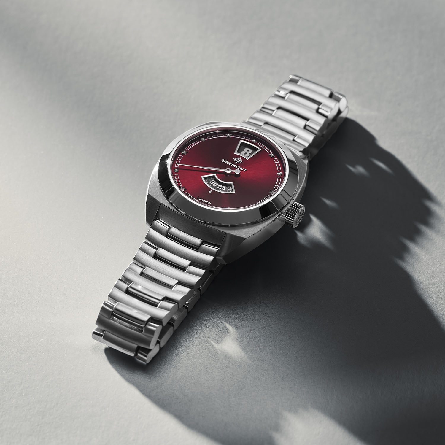 Bremont Terra Nova Jumping Hour - photo