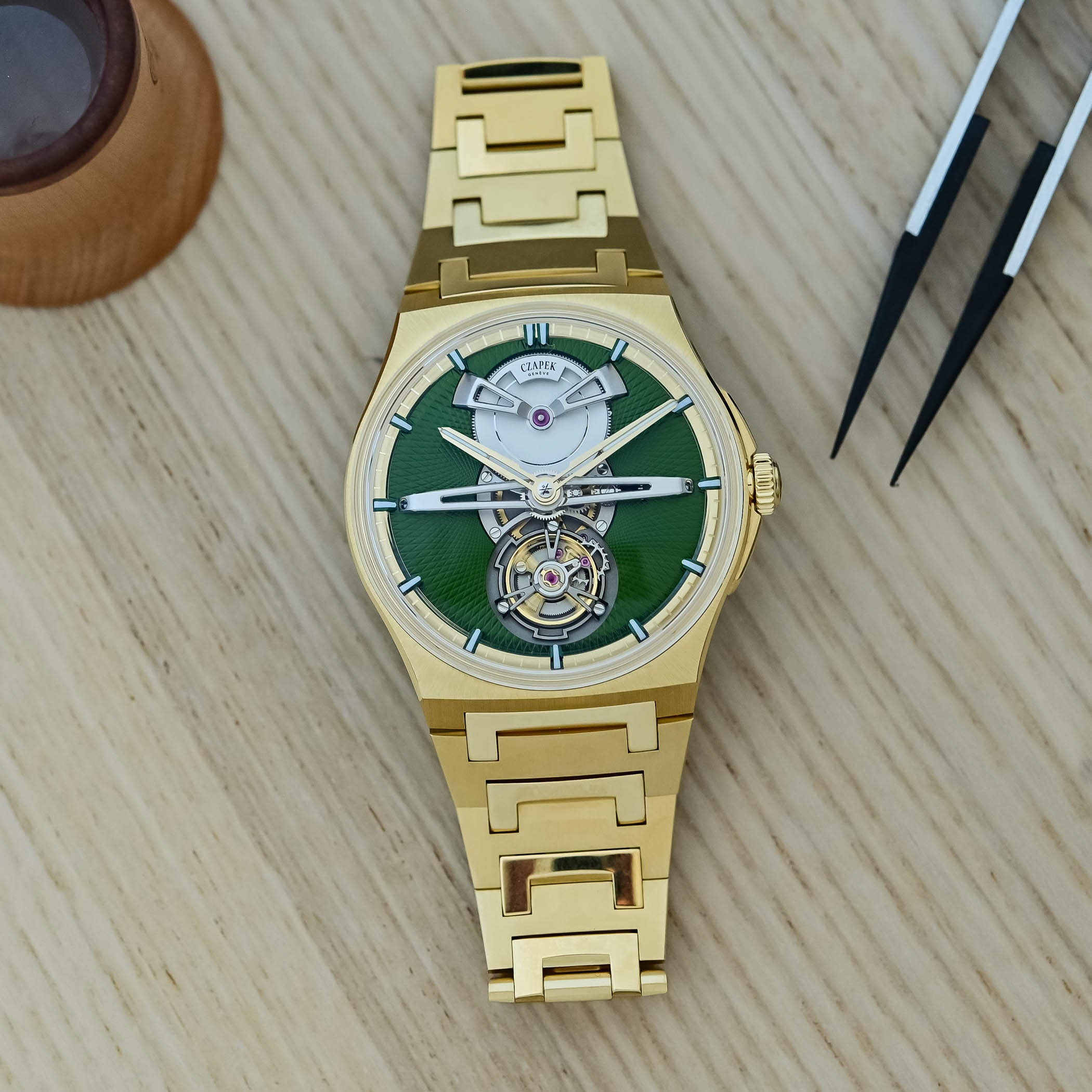 Czapek Antarctique Tourbillon Victory Green - photo