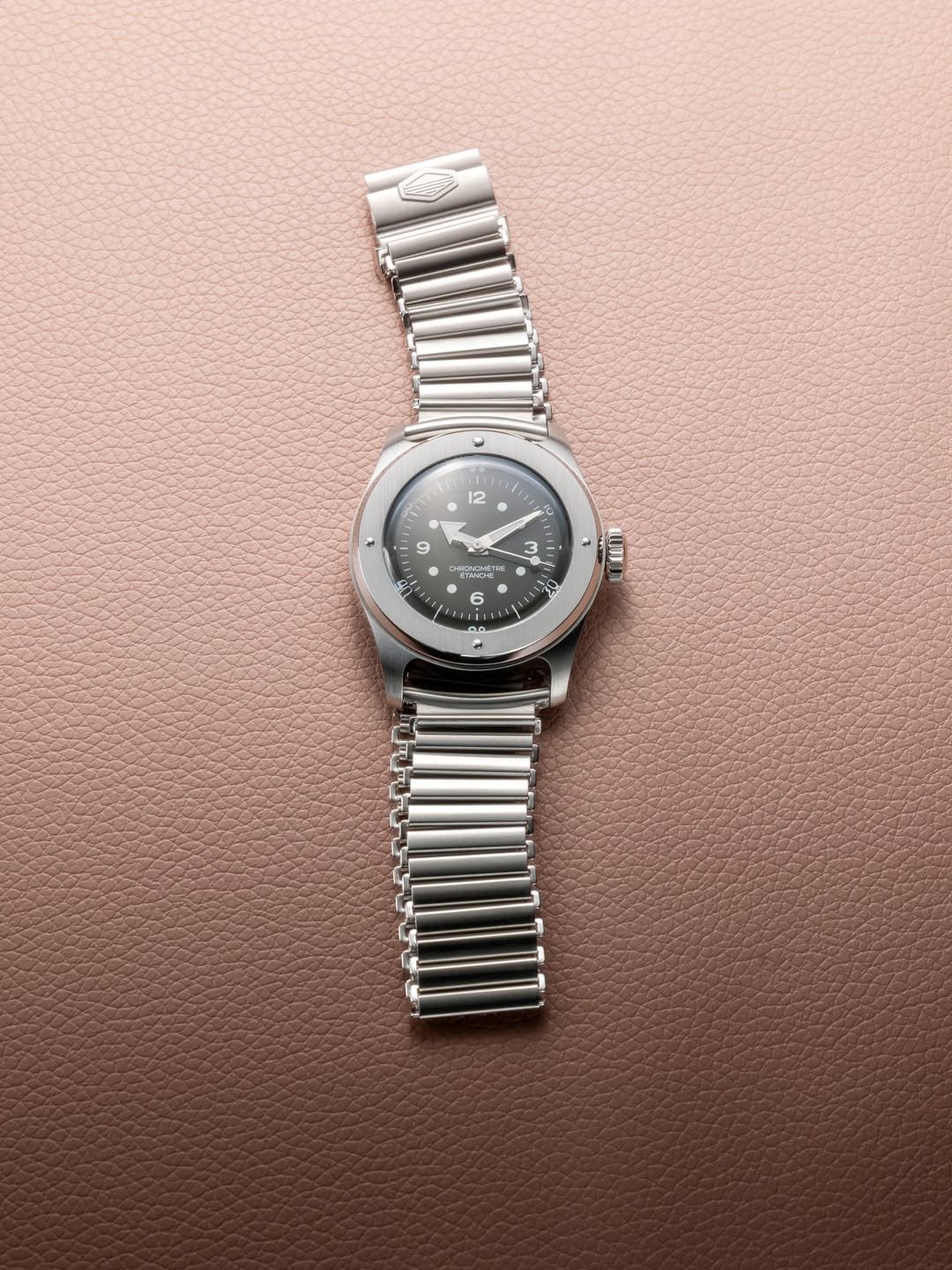 Wristshot by morgansaignes