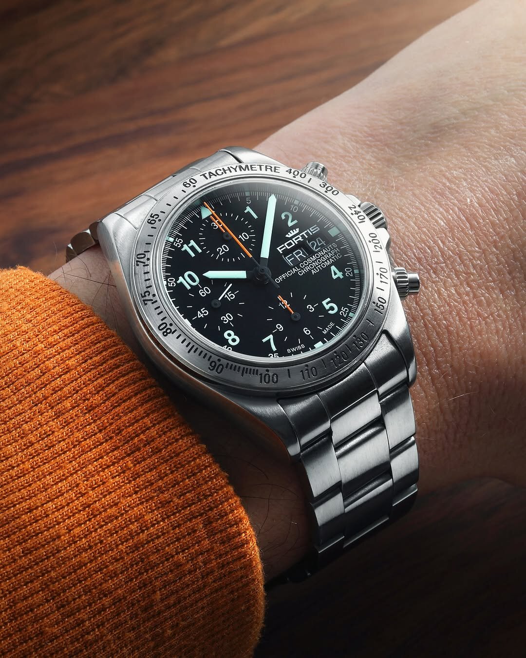 Wristshot by jirivratislav