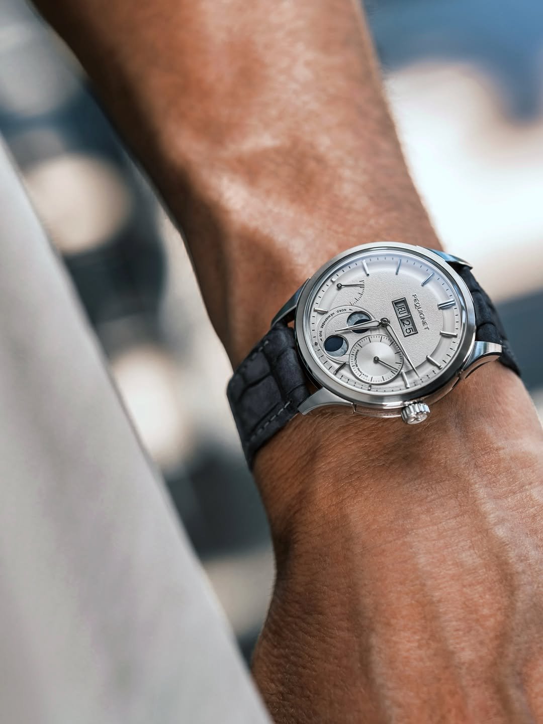 Wristshot by nicedily